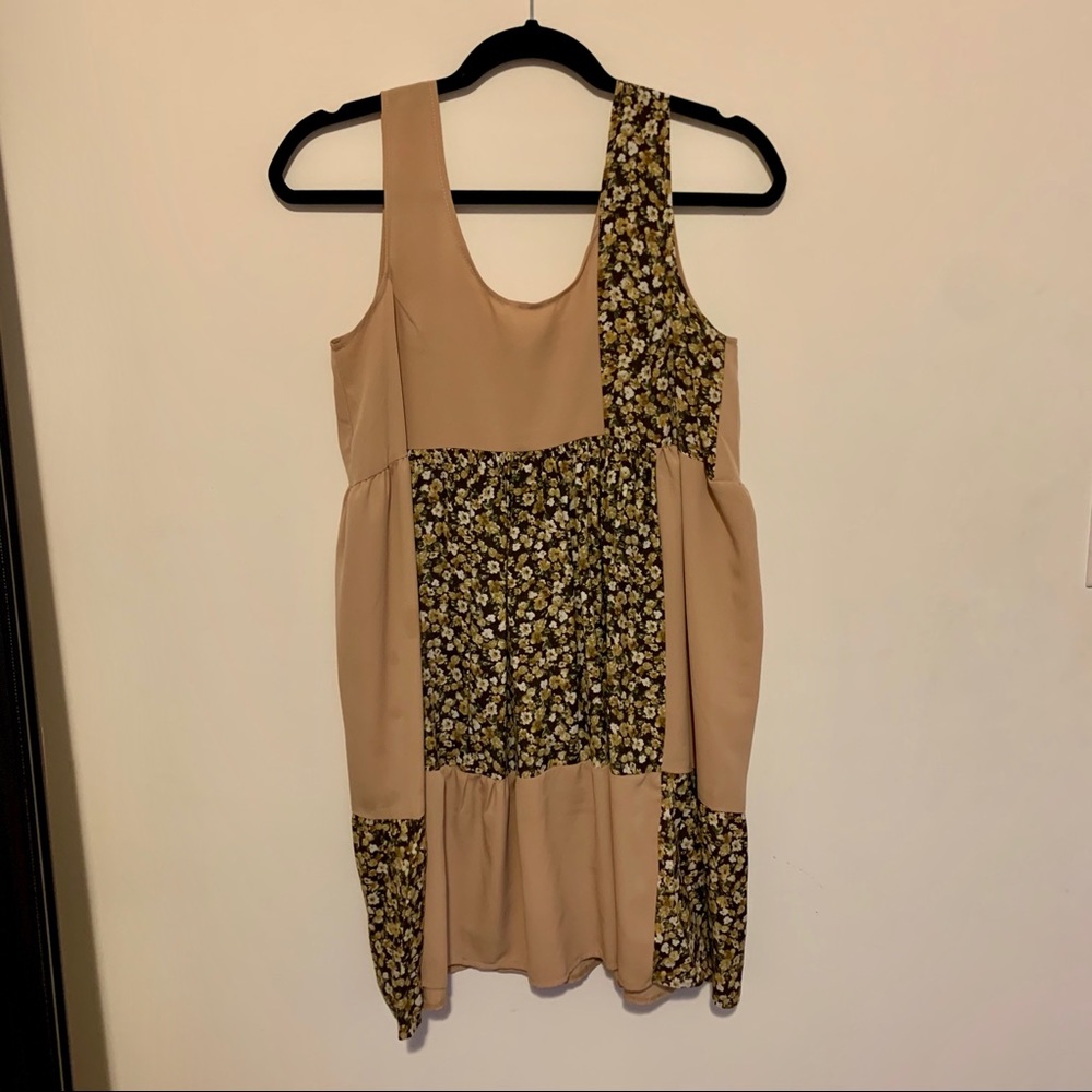 Urban Outfitters Floral Shift Dress Small